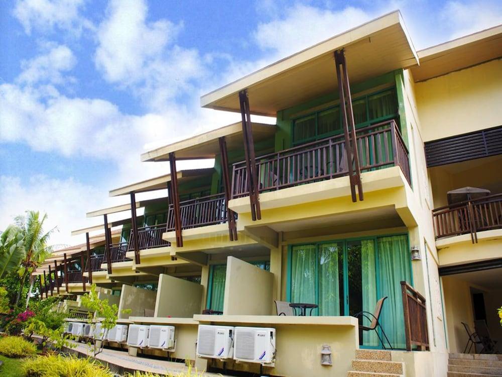 Beringgis Beach Resort & Spa Papar Extérieur photo