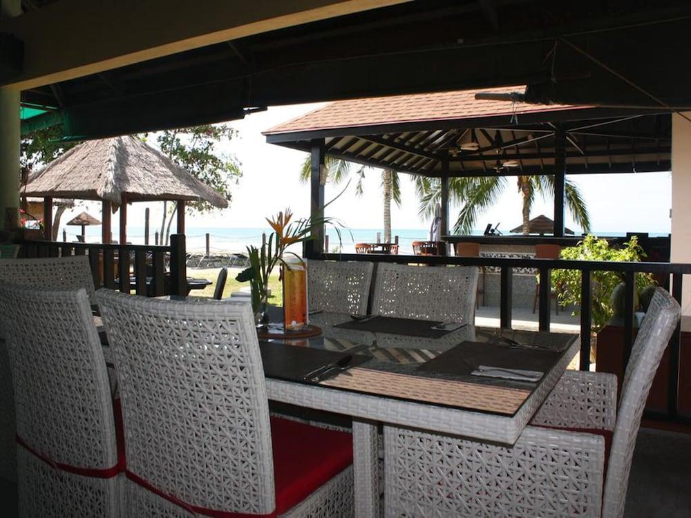 Beringgis Beach Resort & Spa Papar Extérieur photo