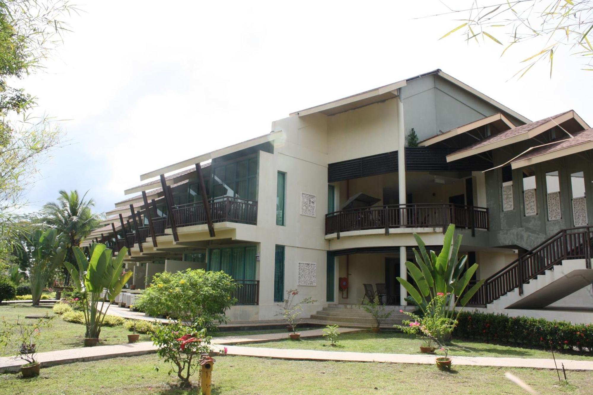Beringgis Beach Resort & Spa Papar Extérieur photo